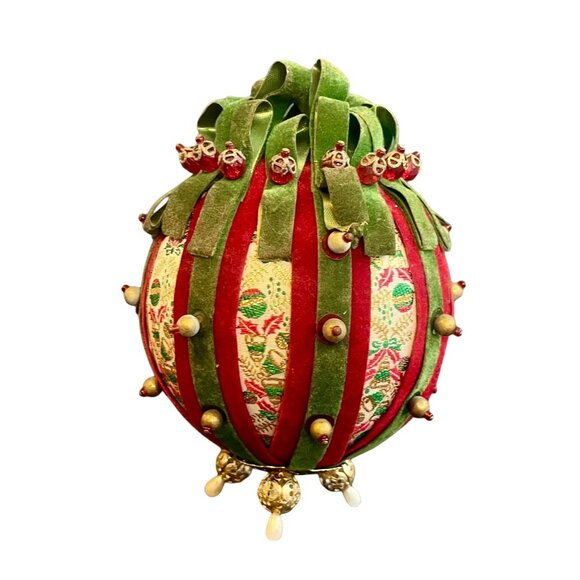 Vintage Beaded Push Pin Ornament Large with 3 pearl legs Red and Green tabletop - Picture 1 of 8